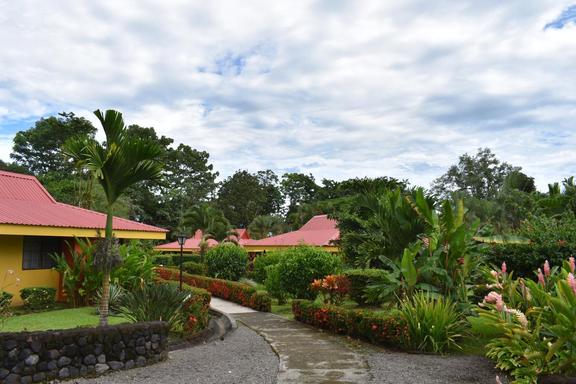 Arenal Country Hotel 3*